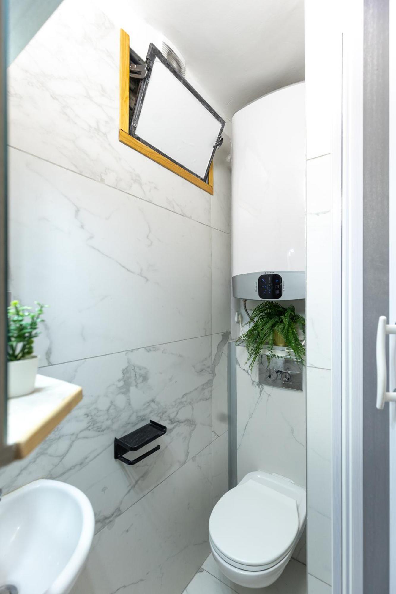 Hidden Gem In Buda Apartamento *