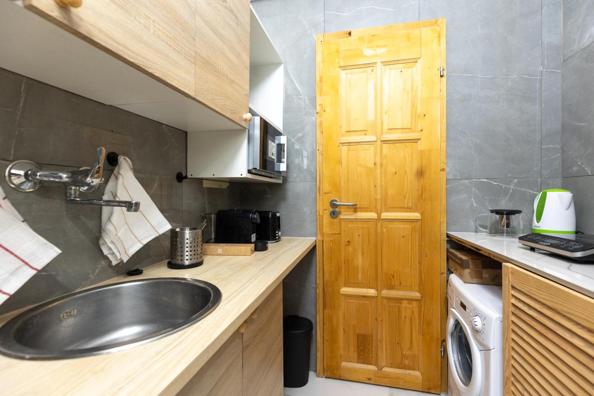 Hidden Gem In Buda Apartamento