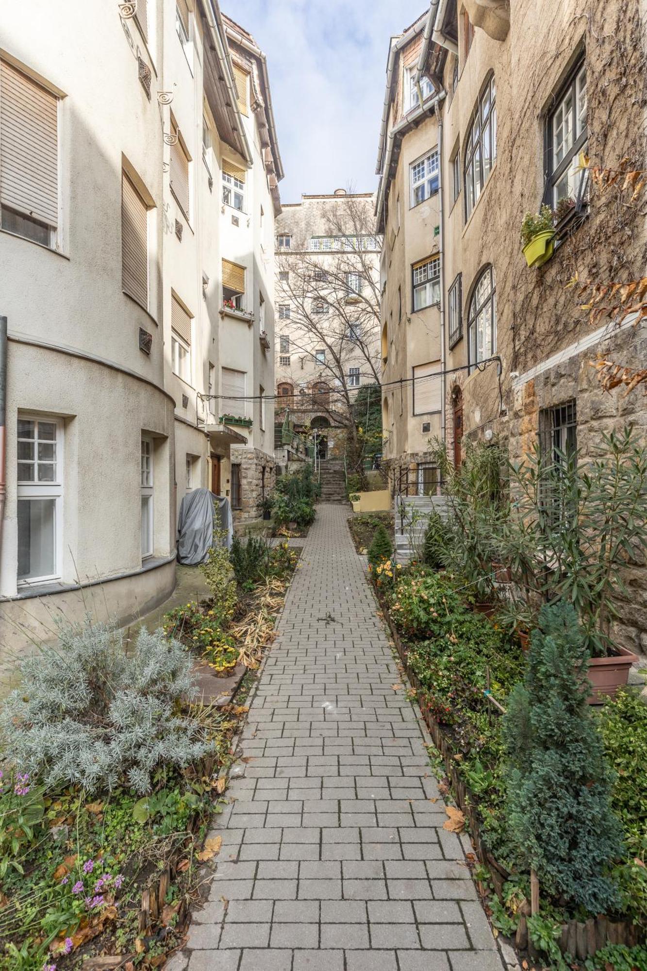 Apartamento Hidden Gem In Buda Budapest